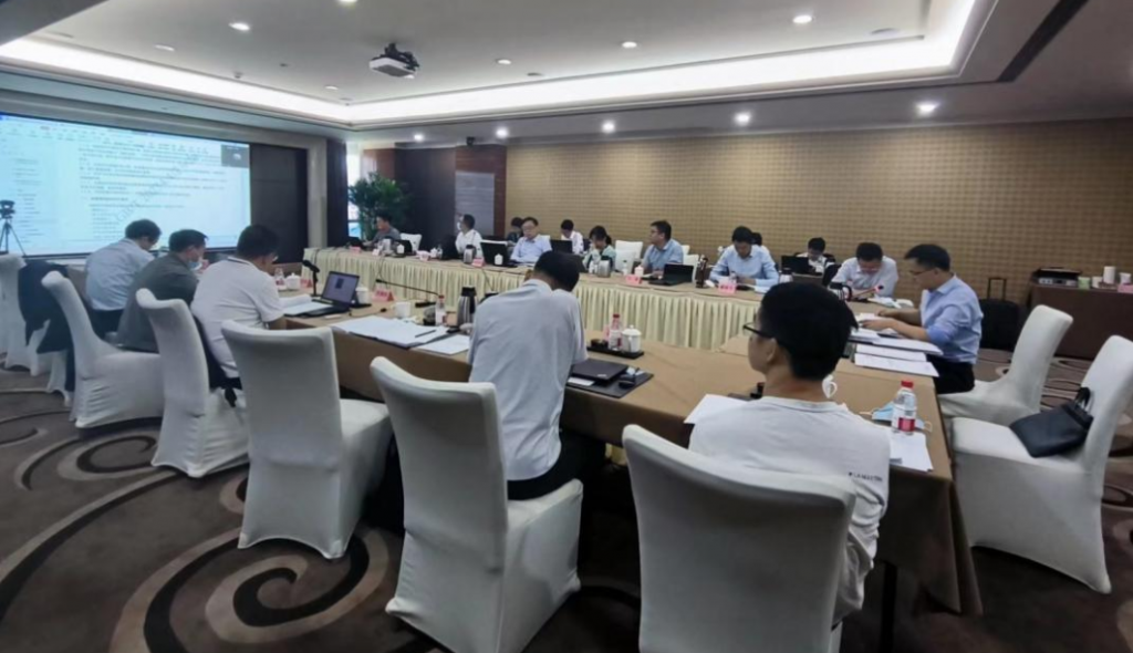 南瑞集团牵头编制的ChaoJi充电技术三项国家标准正式发布